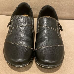 Clarks Cora Harbor Black Leather Shoes Womens 8.5M Zip Cushioned Lightweight